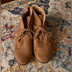Lucky Brand Eberline bootie size 9. Chestnut
